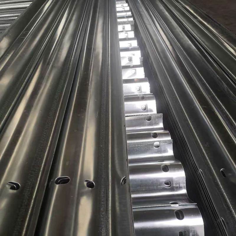 Galvanized Highway Guardrail