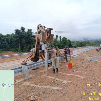 Mountain road guardrail(2)