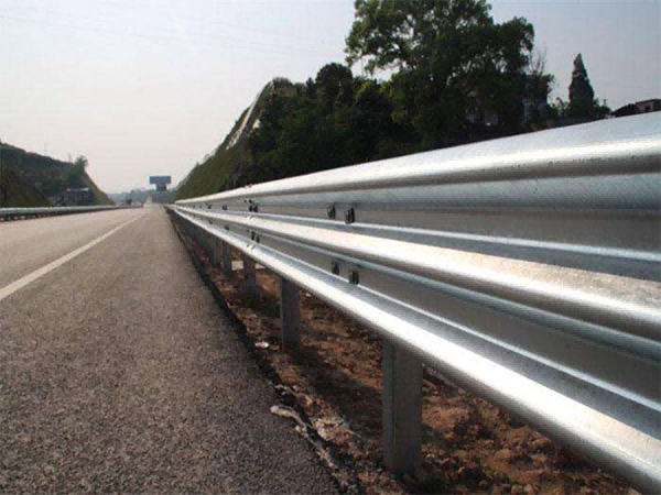 Durable Quality Certified Highway Guardrails