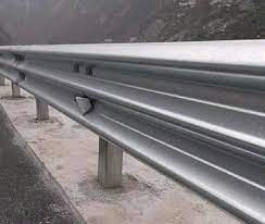 Thrie-beam Guardrail